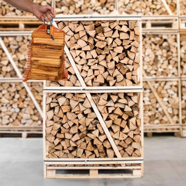 Palette Buche Brennholz 25cm + gratis 5 Netzsäcke Anzündholz 1
